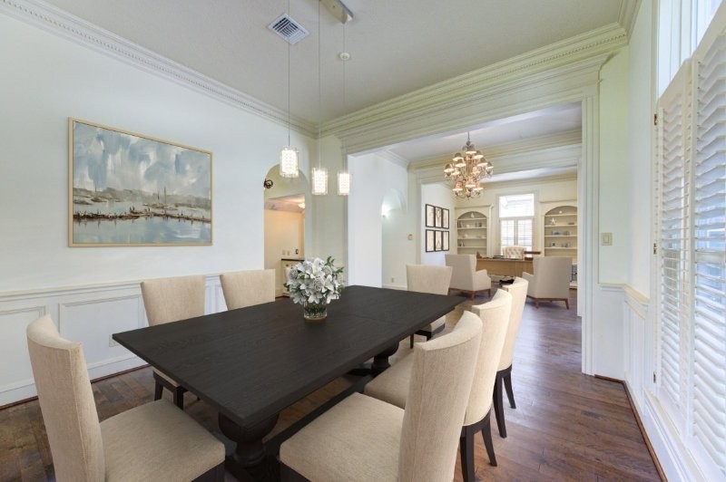 122 Vieux Carre Drive Houston, TX 77009 - Photo 2 of 47 a view of a dining room with furniture and wooden floor