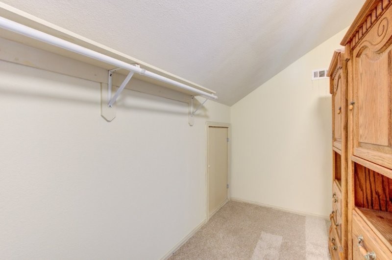 122 Vieux Carre Drive Houston, TX 77009 - Photo 43 of 47 a view of small space