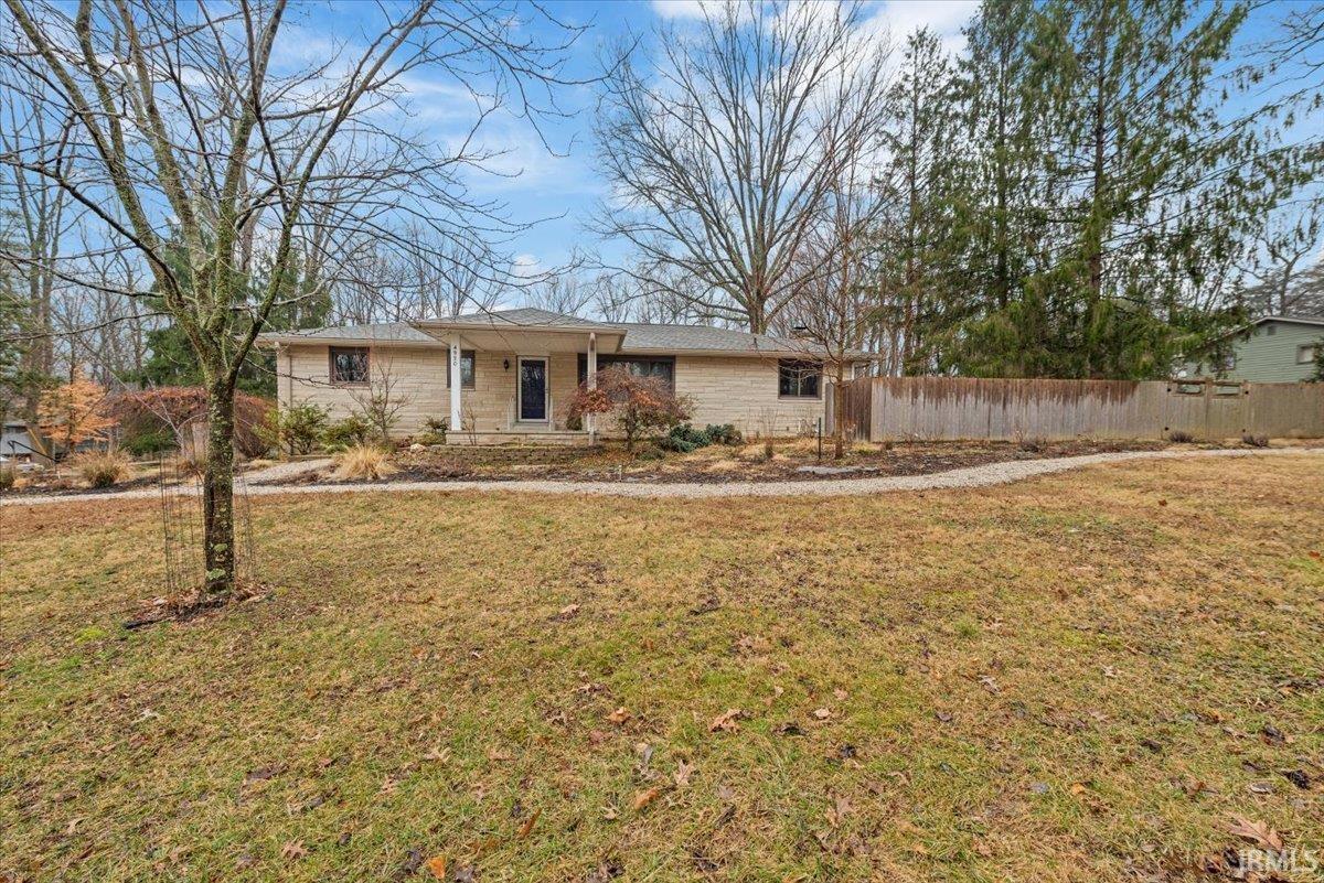 4920 East Ridgewood Drive Bloomington, IN 47401 - Photo 2 of 35