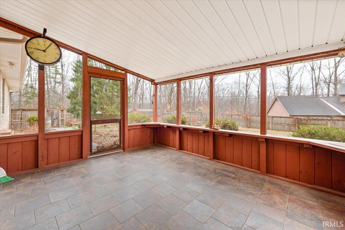 4920 East Ridgewood Drive Bloomington, IN 47401 - Photo 25 of 35