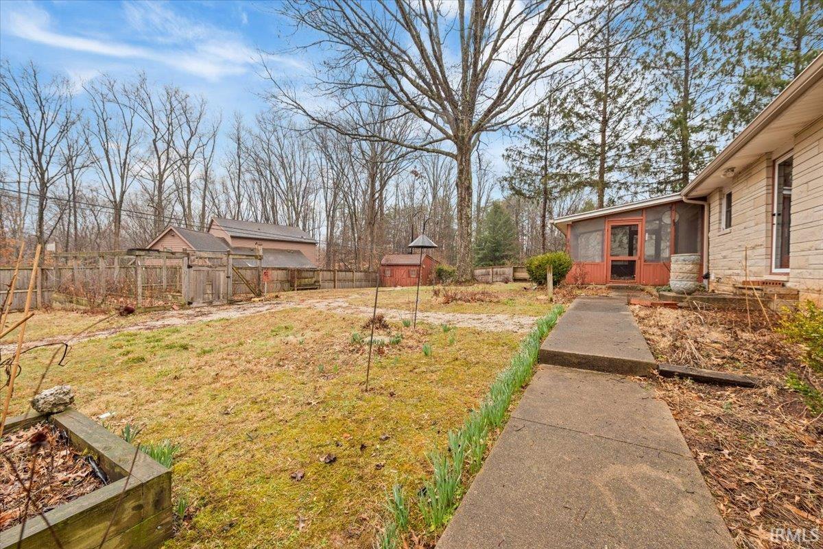 4920 East Ridgewood Drive Bloomington, IN 47401 - Photo 26 of 35