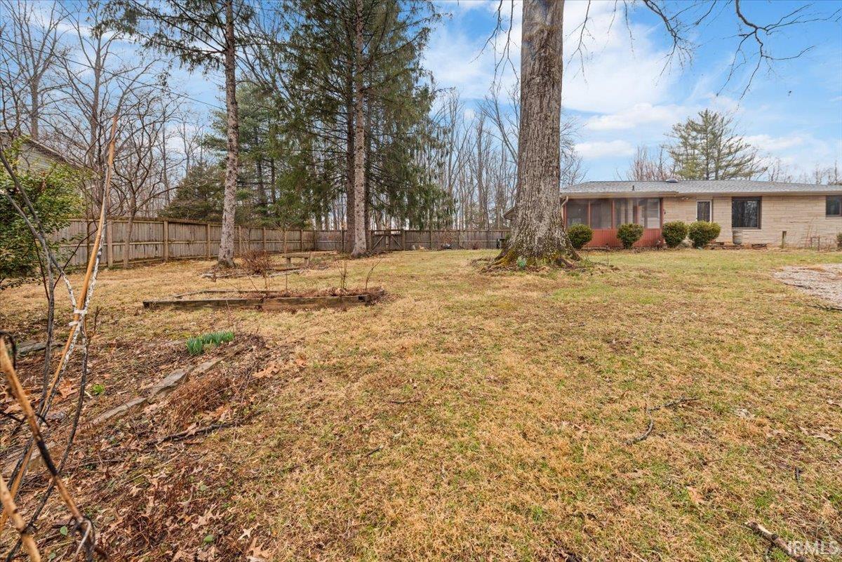 4920 East Ridgewood Drive Bloomington, IN 47401 - Photo 29 of 35