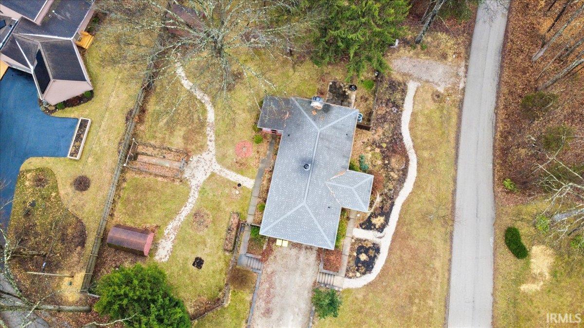 4920 East Ridgewood Drive Bloomington, IN 47401 - Photo 32 of 35