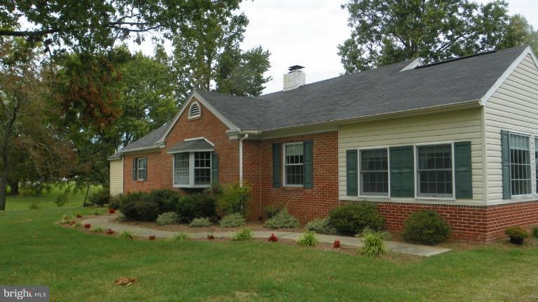 301 Sandy Hill Road Cambridge, MD 21613 - Photo 7 of 28 Exterior (Front)