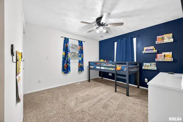 $219,000 | 15314 North Von Achen Drive, Chillicothe, IL 61523