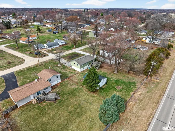 $219,000 | 15314 North Von Achen Drive, Chillicothe, IL 61523