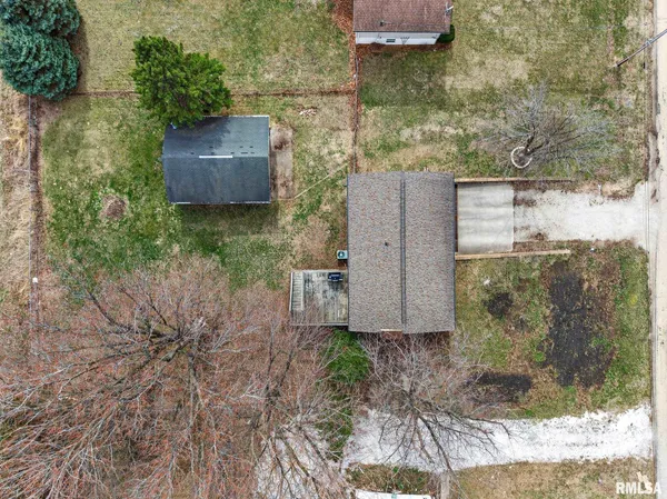 $219,000 | 15314 North Von Achen Drive, Chillicothe, IL 61523