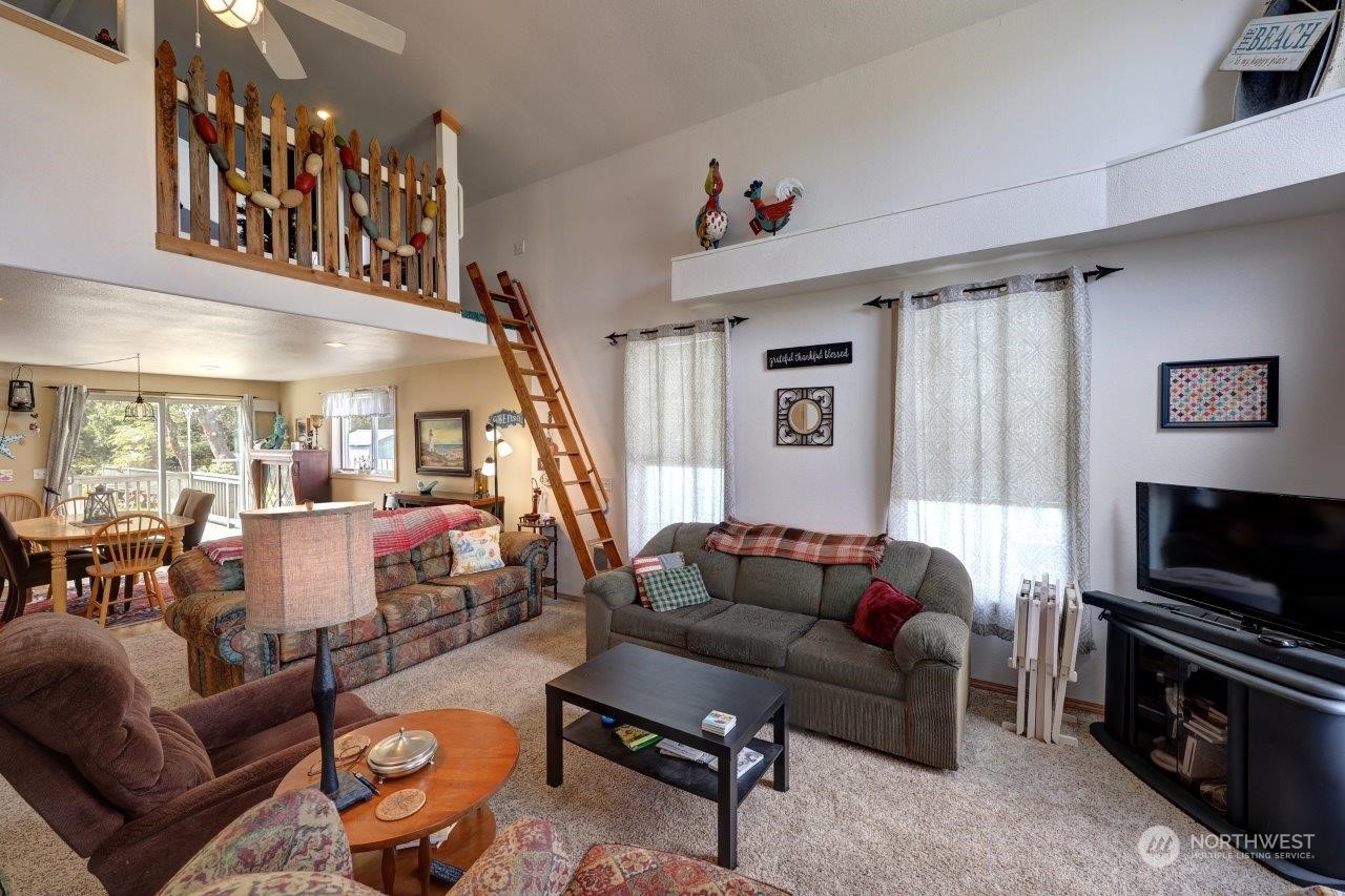 700 Oysterville Road Ocean Park, WA 98640 - Photo 11 of 38 Gallery Image 11