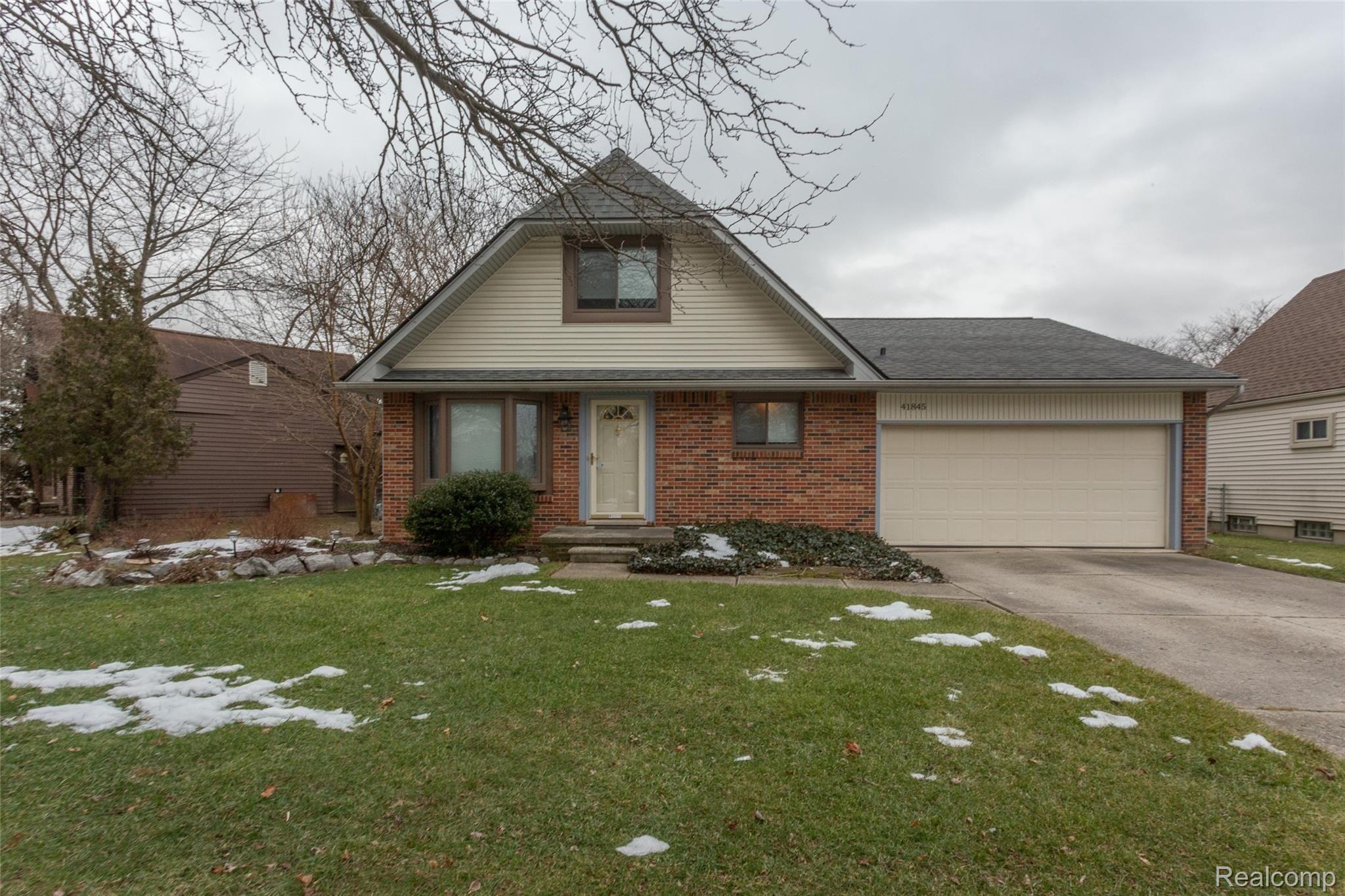 41845 Old Bridge Road Canton, MI 48188 - Photo 1 of 40 41845 Old Bridge--Front-2.jpg