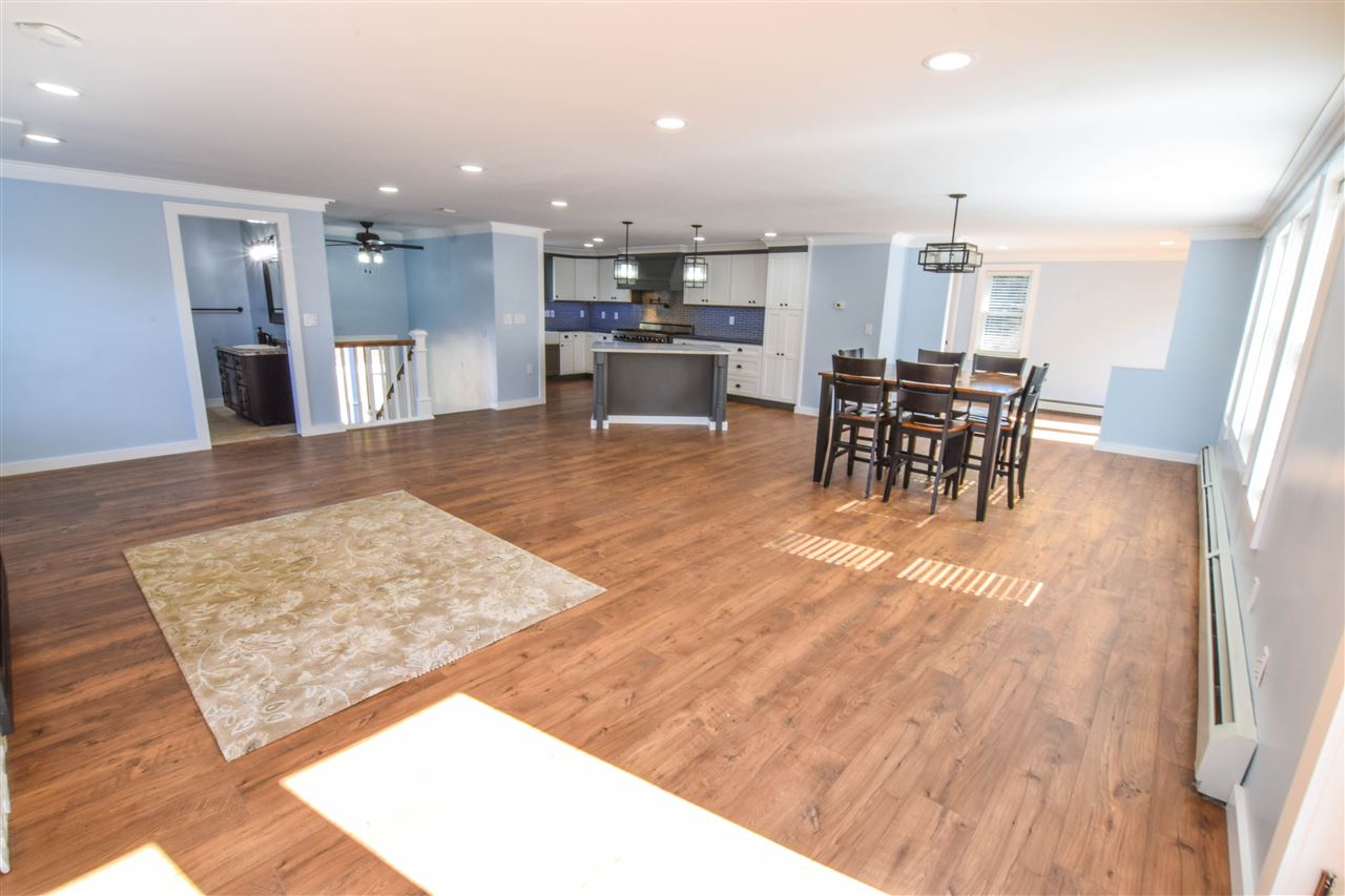 1045 Cherry Valley Road Gilford, NH 03249 - Photo 6 of 40 Gallery Image 6