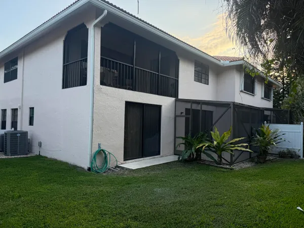 $3,600 | 8705 VÃa Giula, Unit 4, Boca Raton, FL 33496