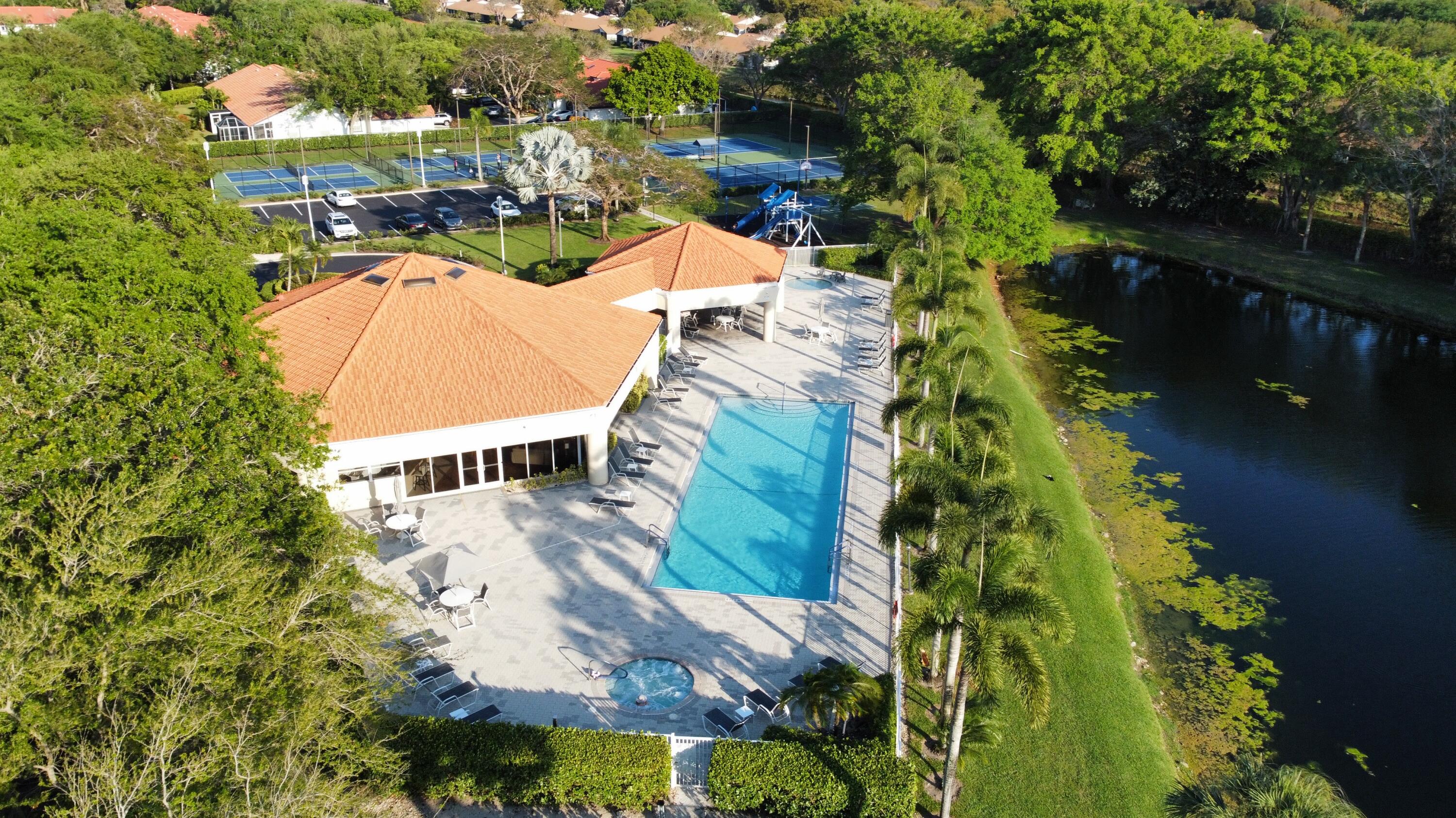 8705 Vía Giula, Unit 4 Boca Raton, FL 33496 - Photo 17 of 20 dji_fly_20260325_180650_71_1774646070134