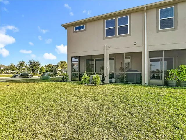 $470,000 | 19219 Blue Pond Drive, Lutz, FL 33558