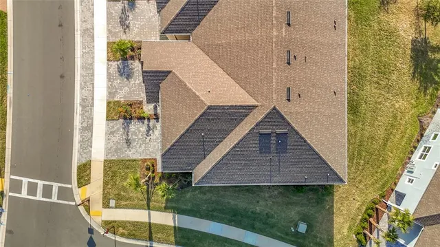 $470,000 | 19219 Blue Pond Drive, Lutz, FL 33558