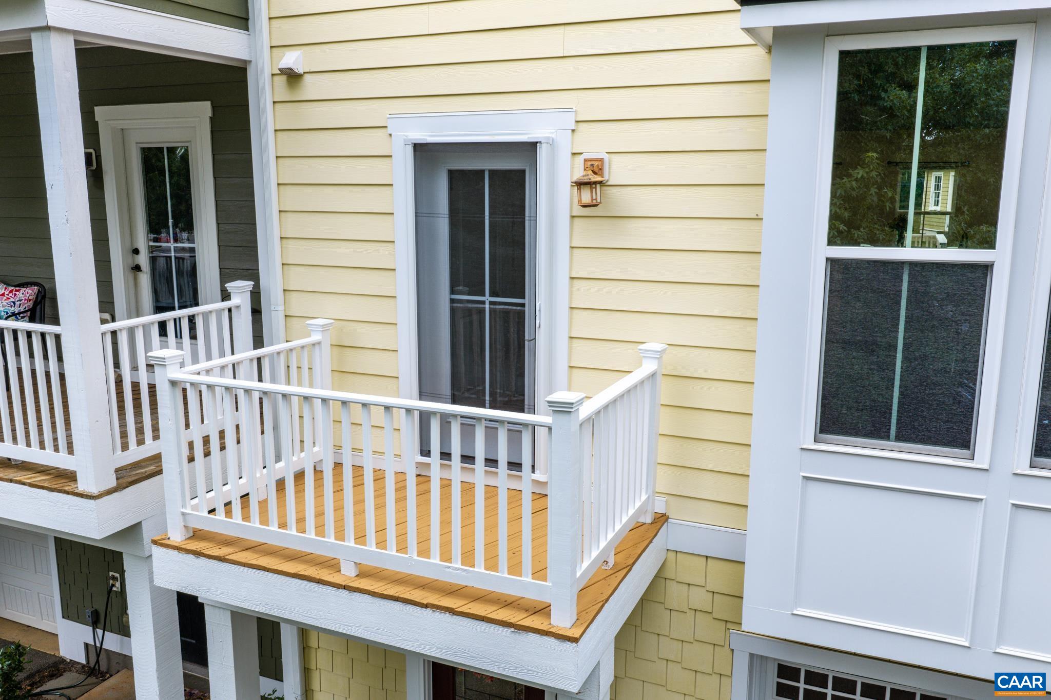 1690 Wickham Way Charlottesville, VA 22901 - Photo 25 of 50 Front Deck