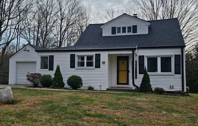 $497,500 | 20 Nicholdale Road, Shelton, CT 06484