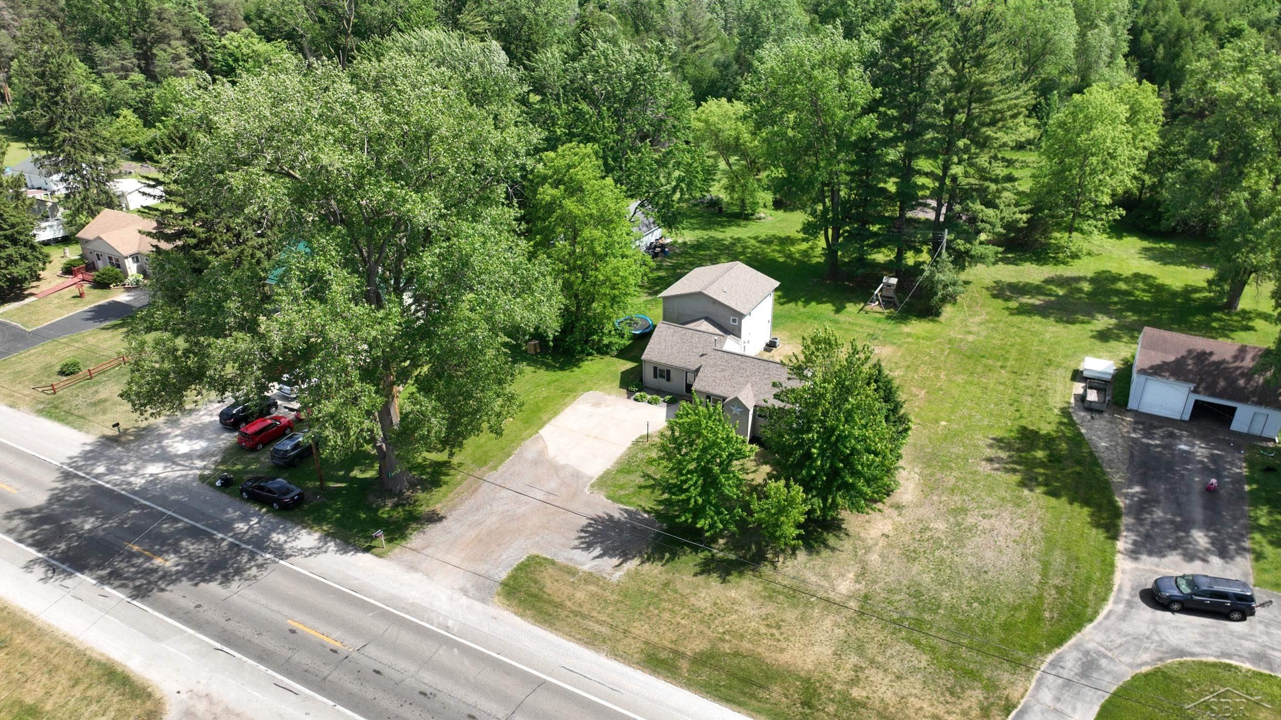 22359 Gratiot Road Merrill, MI 48637 - Photo 12 of 34