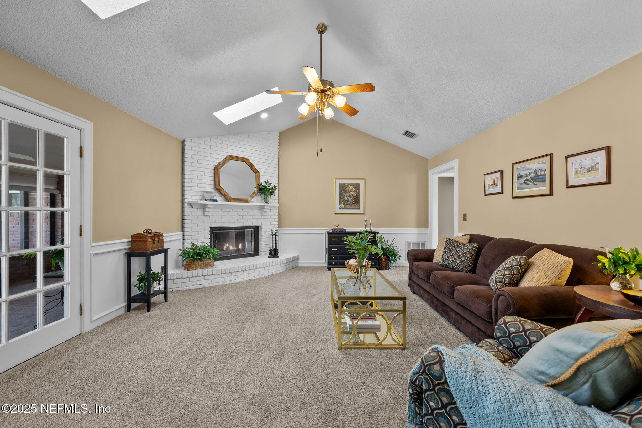3046 Nautilus Road Middleburg, FL 32068 - Photo 11 of 49 Family room