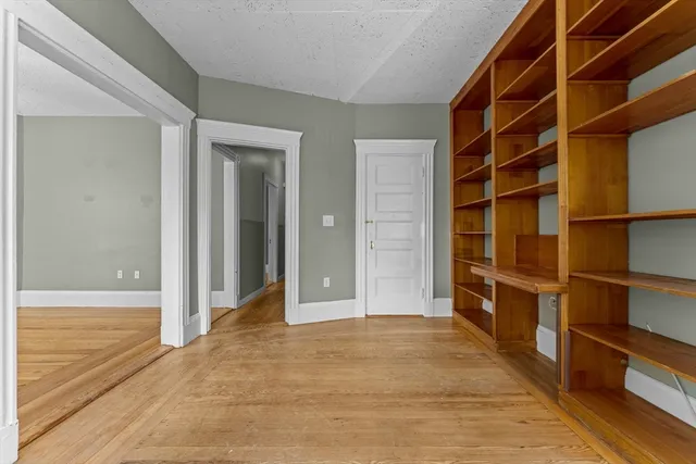 $3,600 | 762 Columbia Road, Unit 2A, Boston, MA 02125