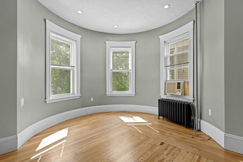 762 Columbia Road, Unit 2A Boston, MA 02125 - Photo 3 of 16