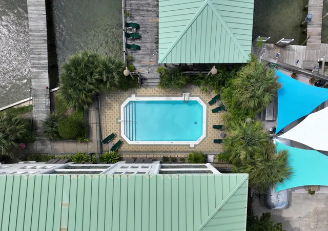 $1,350,000 | 602 Harbor Boulevard, Unit 301, Destin, FL 32541