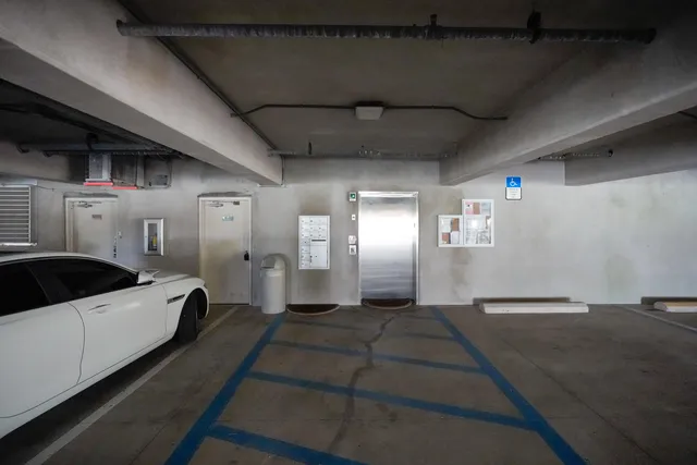 $1,350,000 | 602 Harbor Boulevard, Unit 301, Destin, FL 32541