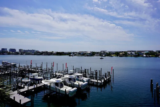 $1,350,000 | 602 Harbor Boulevard, Unit 301, Destin, FL 32541