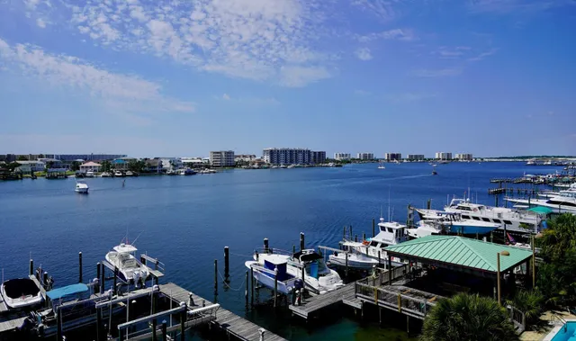 $1,350,000 | 602 Harbor Boulevard, Unit 301, Destin, FL 32541