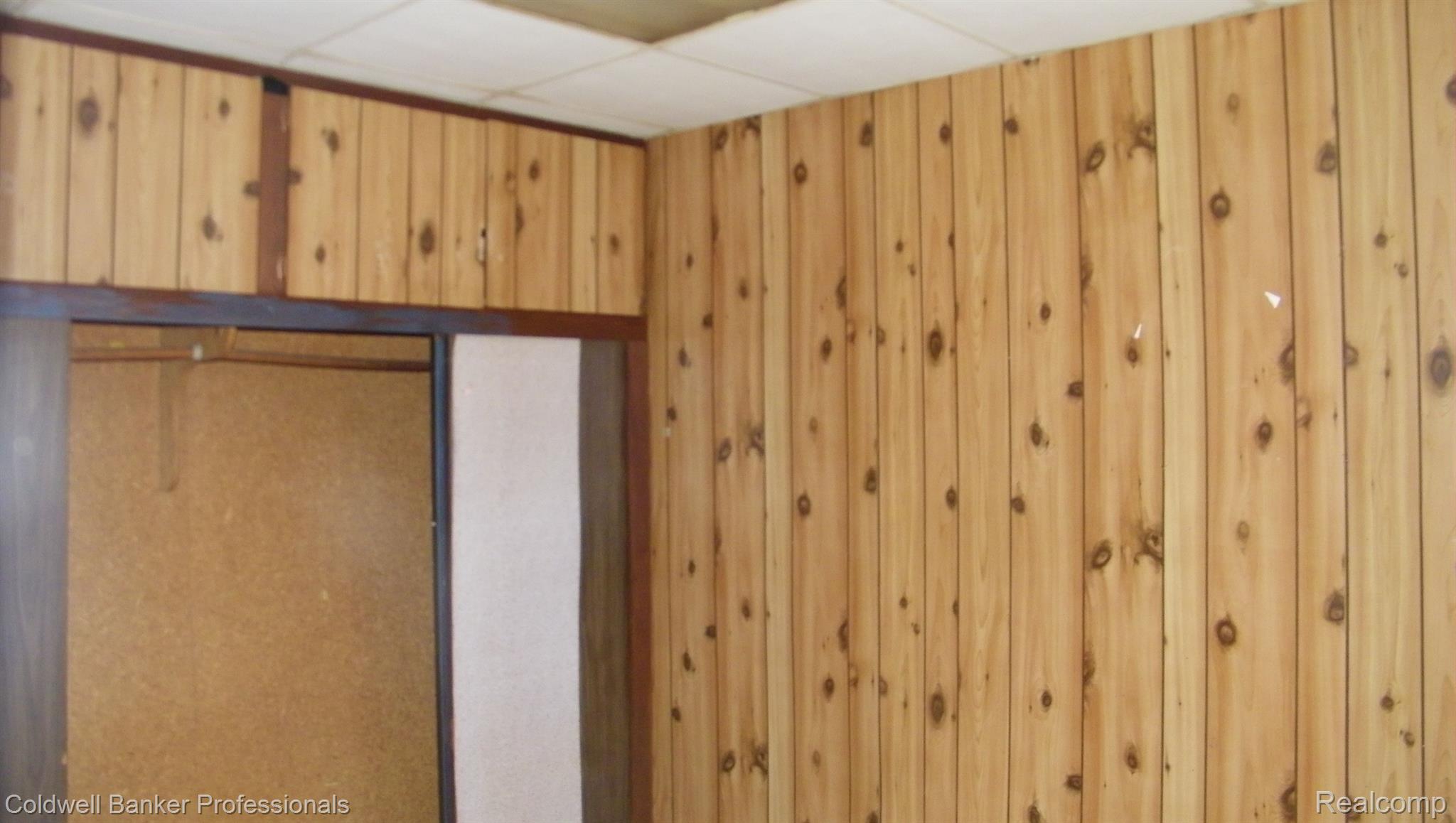 5338 Lake Pleasant Road North Branch, MI 48461 - Photo 10 of 25