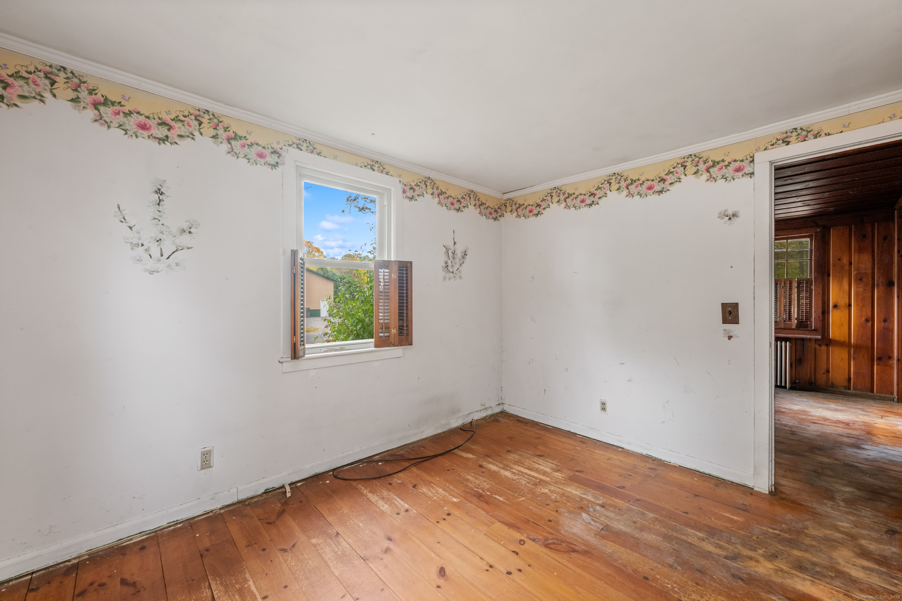 218 Griffin Road Suffield, CT 06093 - Photo 16 of 34