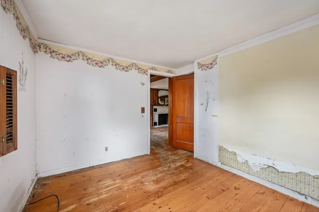 $199,900 | 218 Griffin Road, Suffield, CT 06093