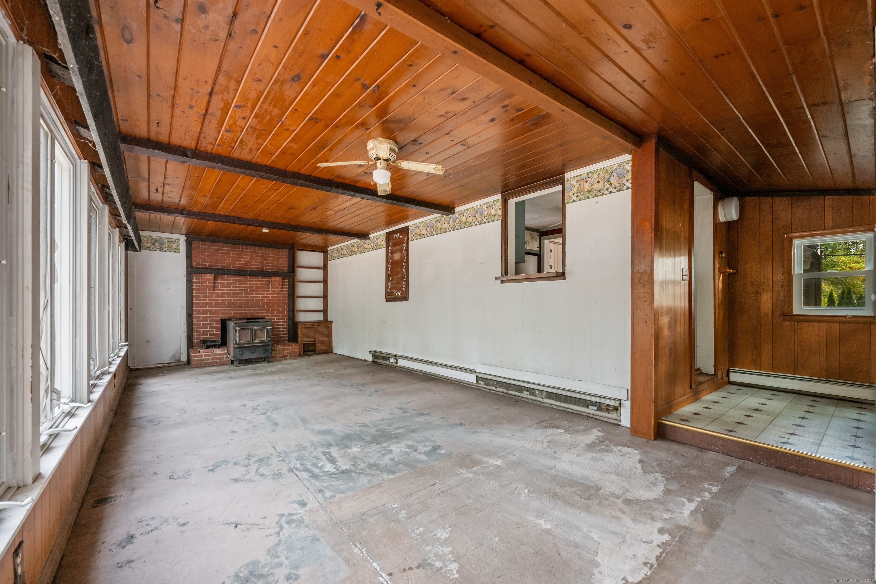 218 Griffin Road Suffield, CT 06093 - Photo 3 of 34