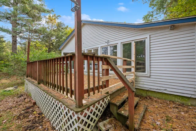 $199,900 | 218 Griffin Road, Suffield, CT 06093