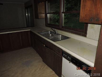 1005 Ashe Loop Road Sylva, NC 28779 - Photo 2 of 6 Gallery Image 2