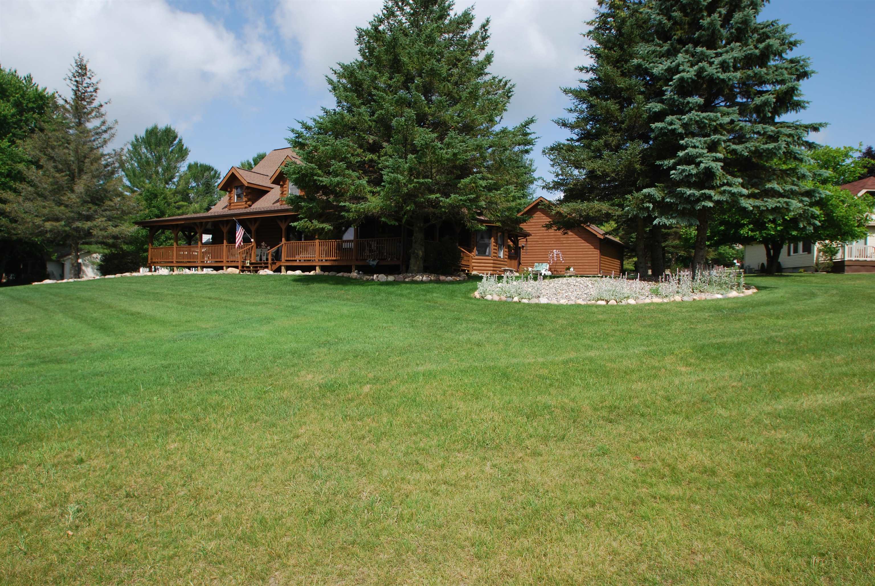 5592 Linksview Way Gladwin, MI 48624 - Photo 75 of 87 1947550-b1b23675-8026-4566-8d69-37dbf3fe125e.JPG