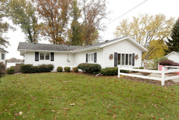 60701 Bert Road Colon, MI 49040 - Photo 1 of 23 14058060