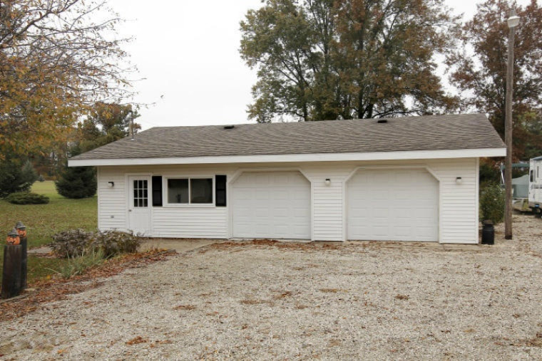 60701 Bert Road Colon, MI 49040 - Photo 19 of 23 14058060_18