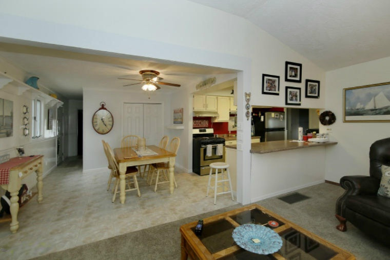 60701 Bert Road Colon, MI 49040 - Photo 7 of 23 14058060_06