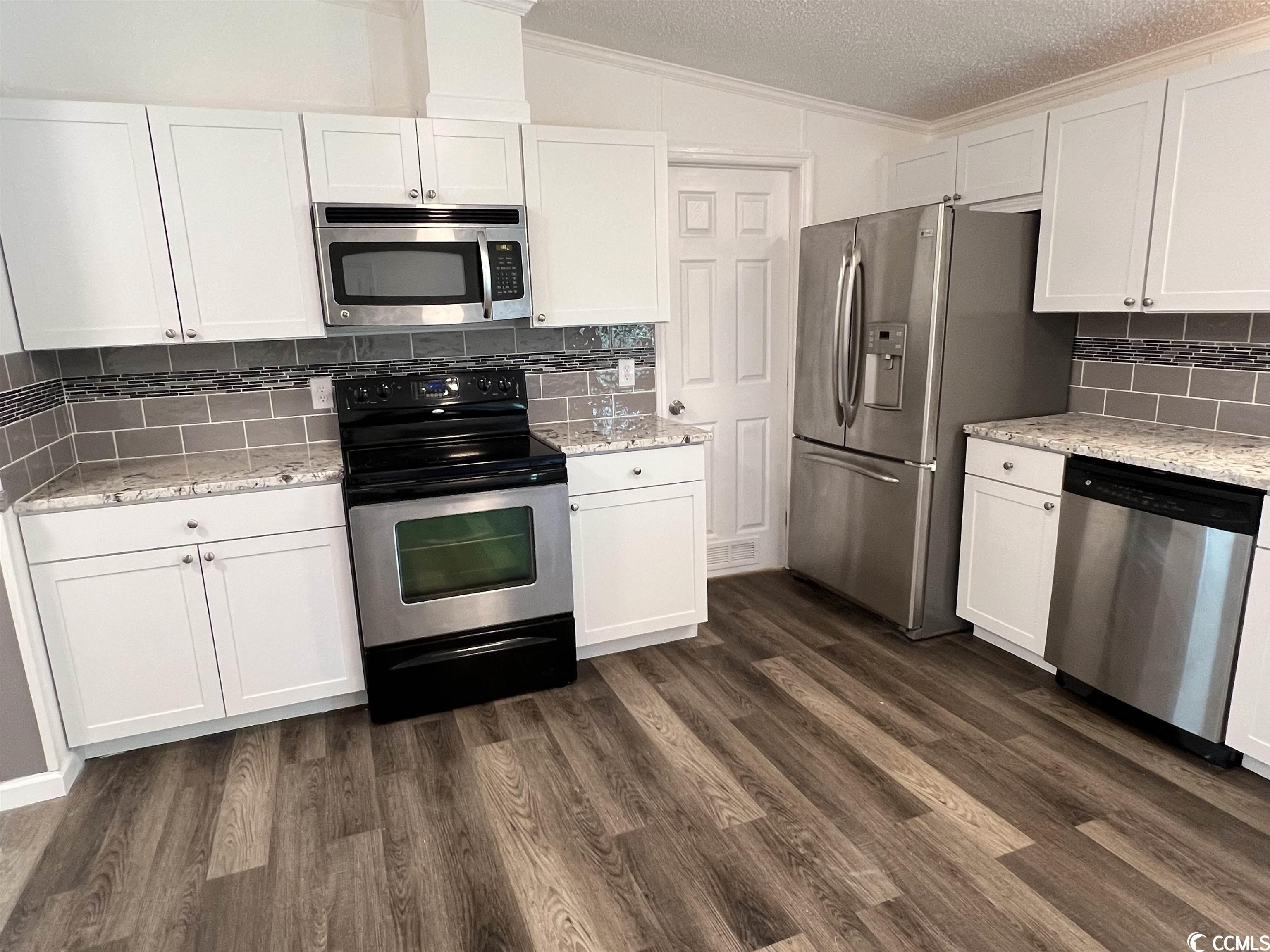 164 Swamp Fox Road Conway, SC 29527 - Photo 4 of 40