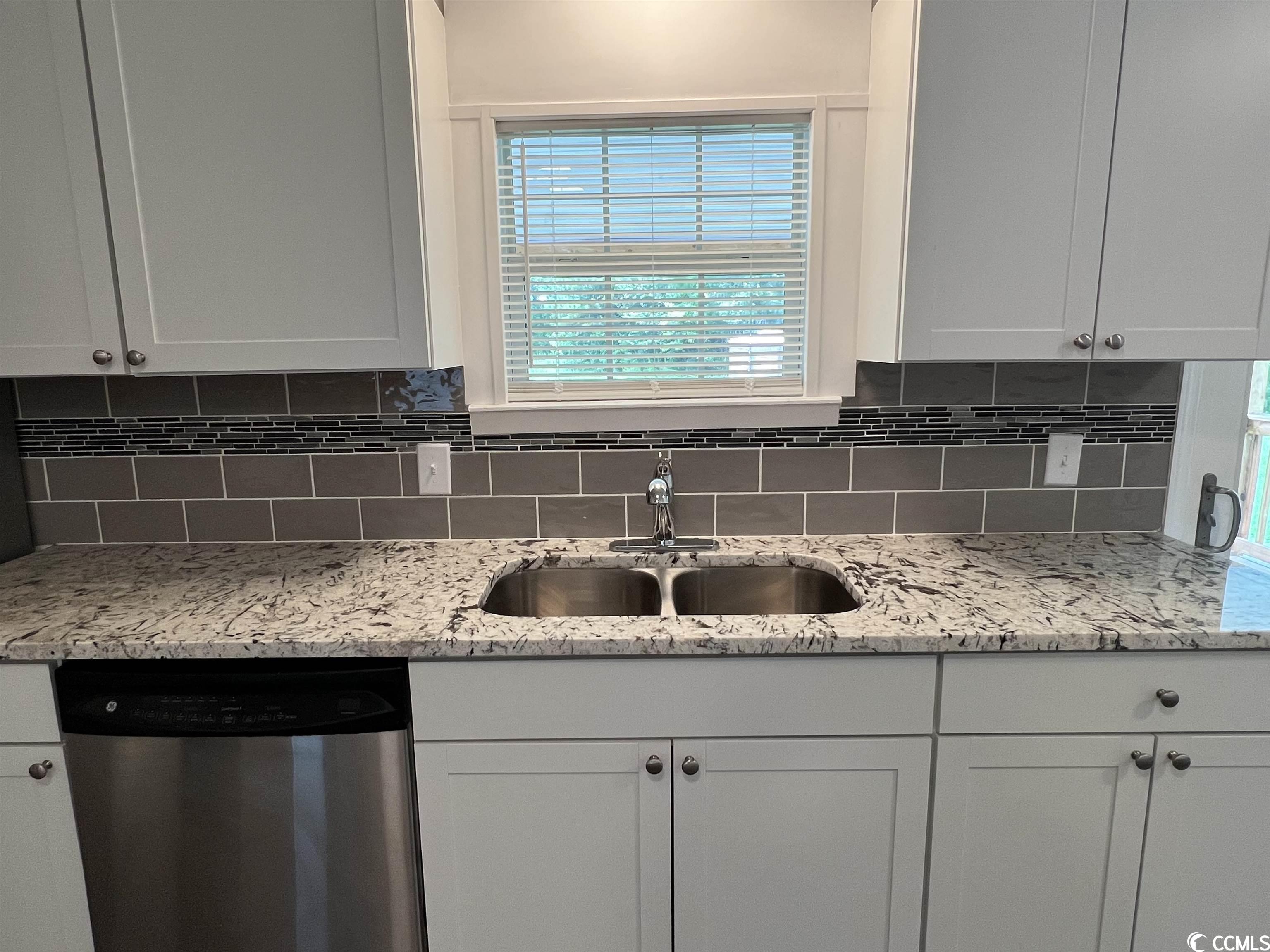 164 Swamp Fox Road Conway, SC 29527 - Photo 8 of 40