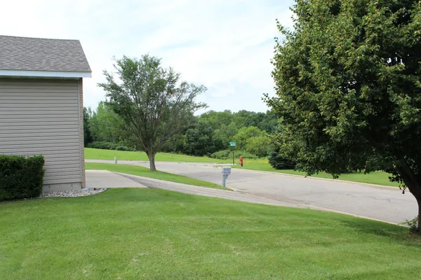 $319,900 | 761 Seven Pines Street, Alexandria, MN 56308