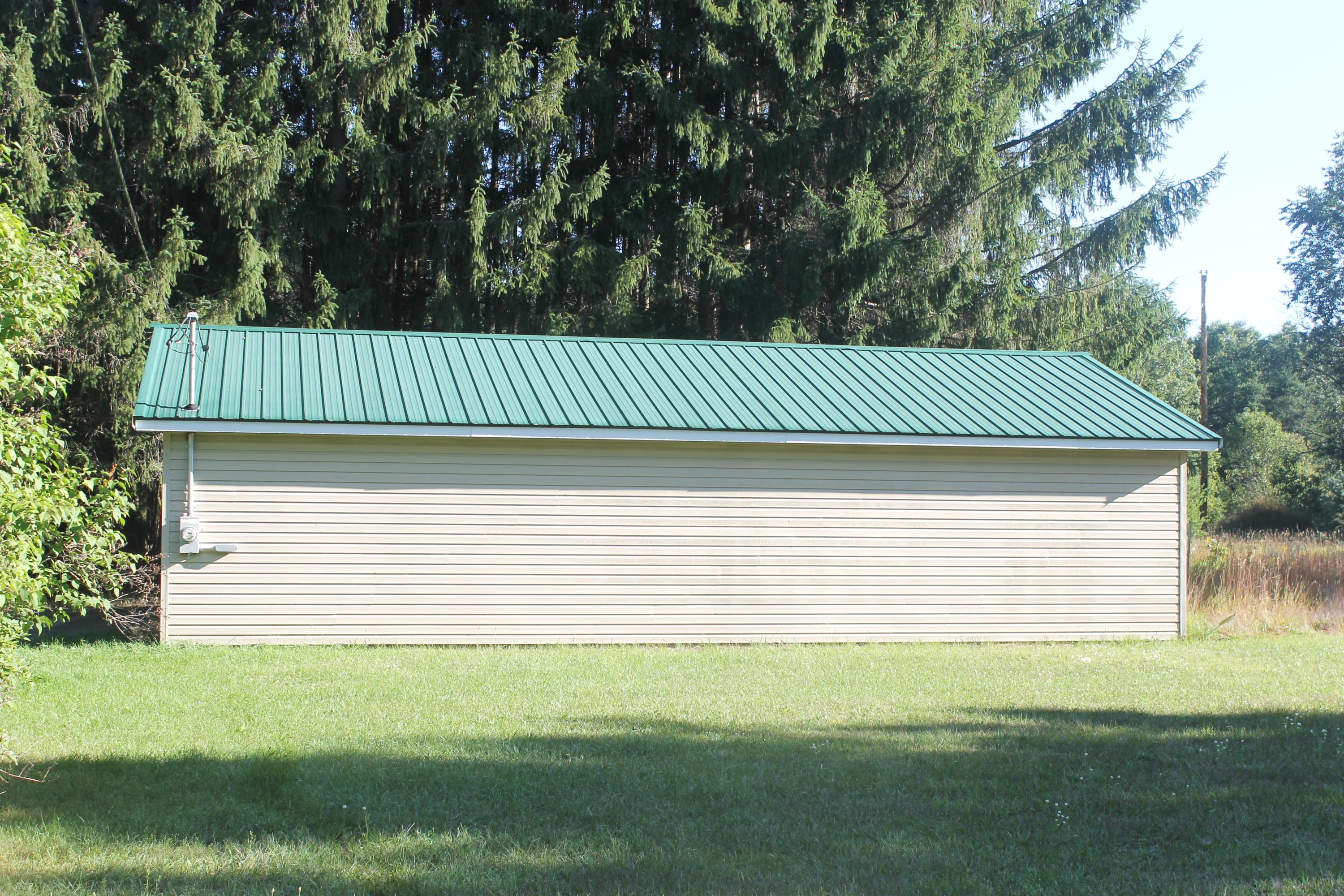 8470 West Birch Road Roscommon, MI 48653 - Photo 2 of 28 Gallery Image 2