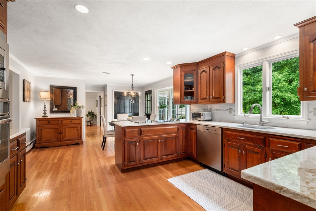 40 Bubbling Brook Road Walpole, MA 02081 - Photo 13 of 39 Gallery Image 13