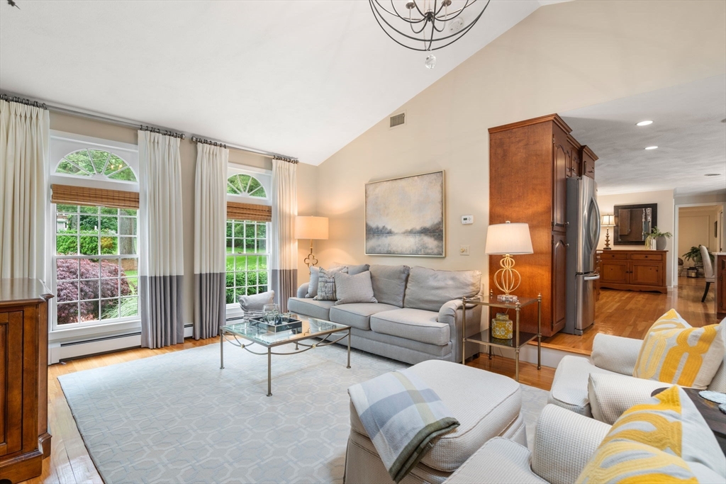 40 Bubbling Brook Road Walpole, MA 02081 - Photo 16 of 39 Gallery Image 16