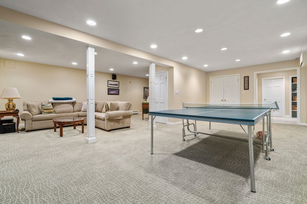 40 Bubbling Brook Road Walpole, MA 02081 - Photo 34 of 39 Gallery Image 34