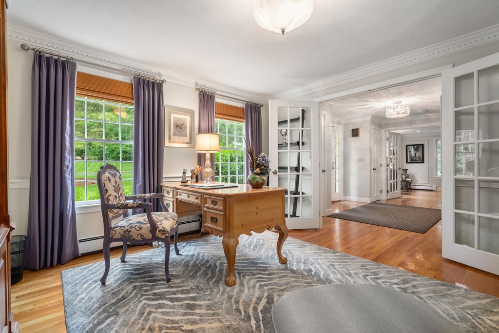 40 Bubbling Brook Road Walpole, MA 02081 - Photo 6 of 39 Gallery Image 6