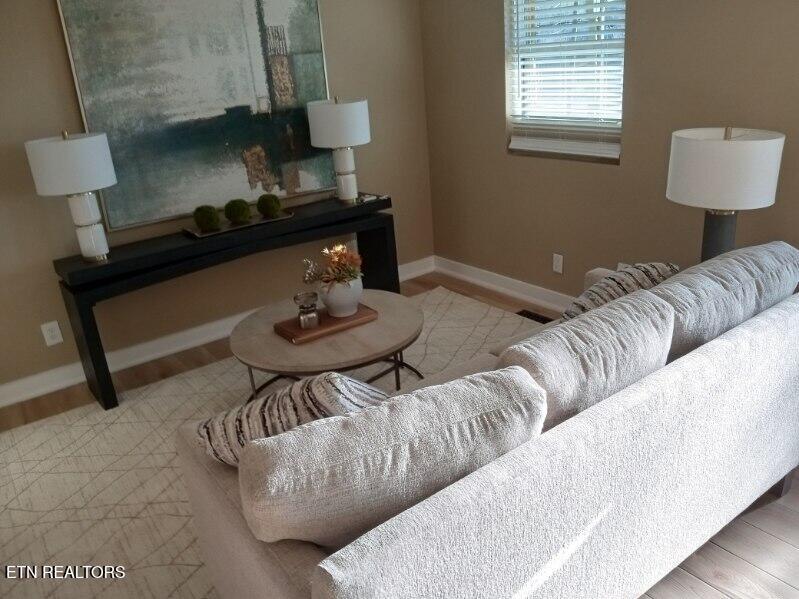 9815 East Brainerd Road Ooltewah, TN 37363 - Photo 13 of 39 2nd side of Den