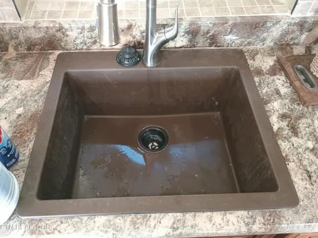 $549,900 | 9815 East Brainerd Road, Ooltewah, TN 37363