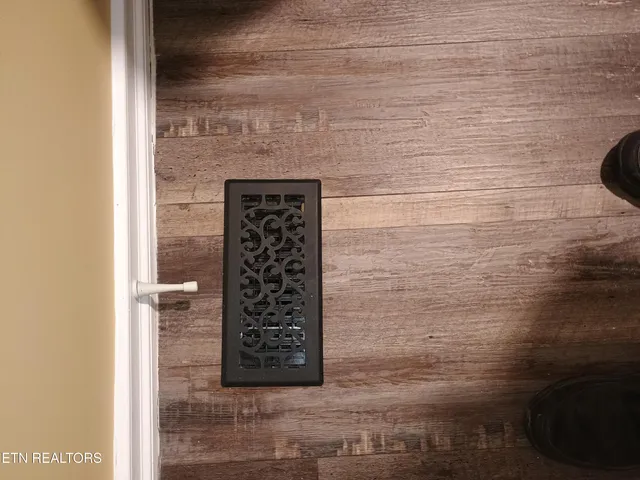 $549,900 | 9815 East Brainerd Road, Ooltewah, TN 37363