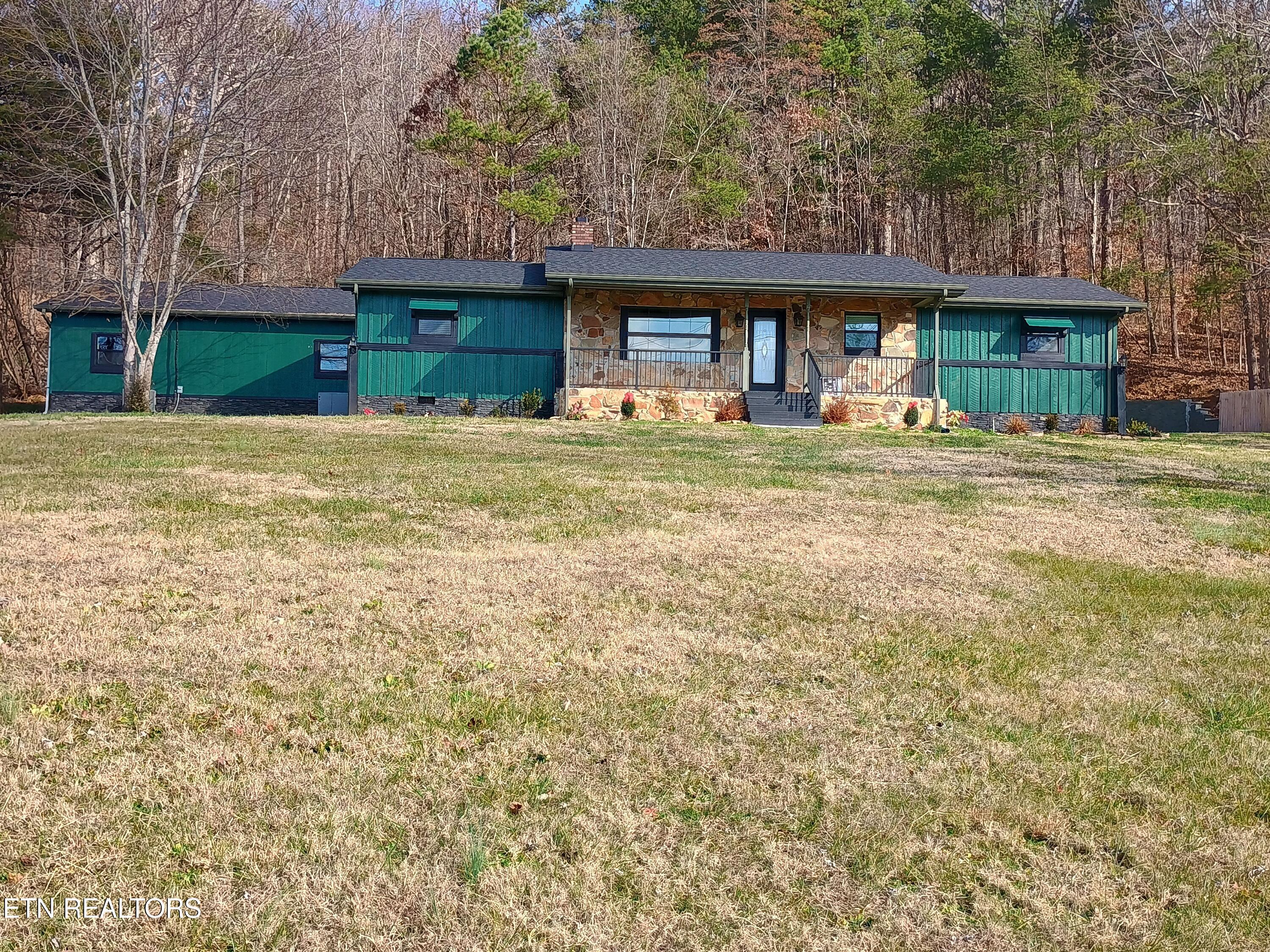 9815 East Brainerd Road Ooltewah, TN 37363 - Photo 6 of 39 Centered Shot